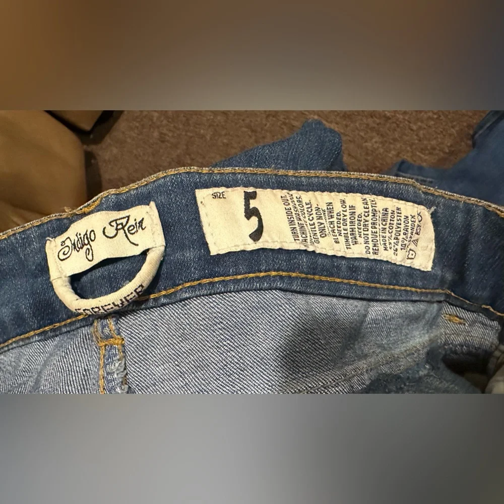 Indigo Rein Women's Blue Skinny Jeans Sz 5 EUC! - Picture 2 of 3